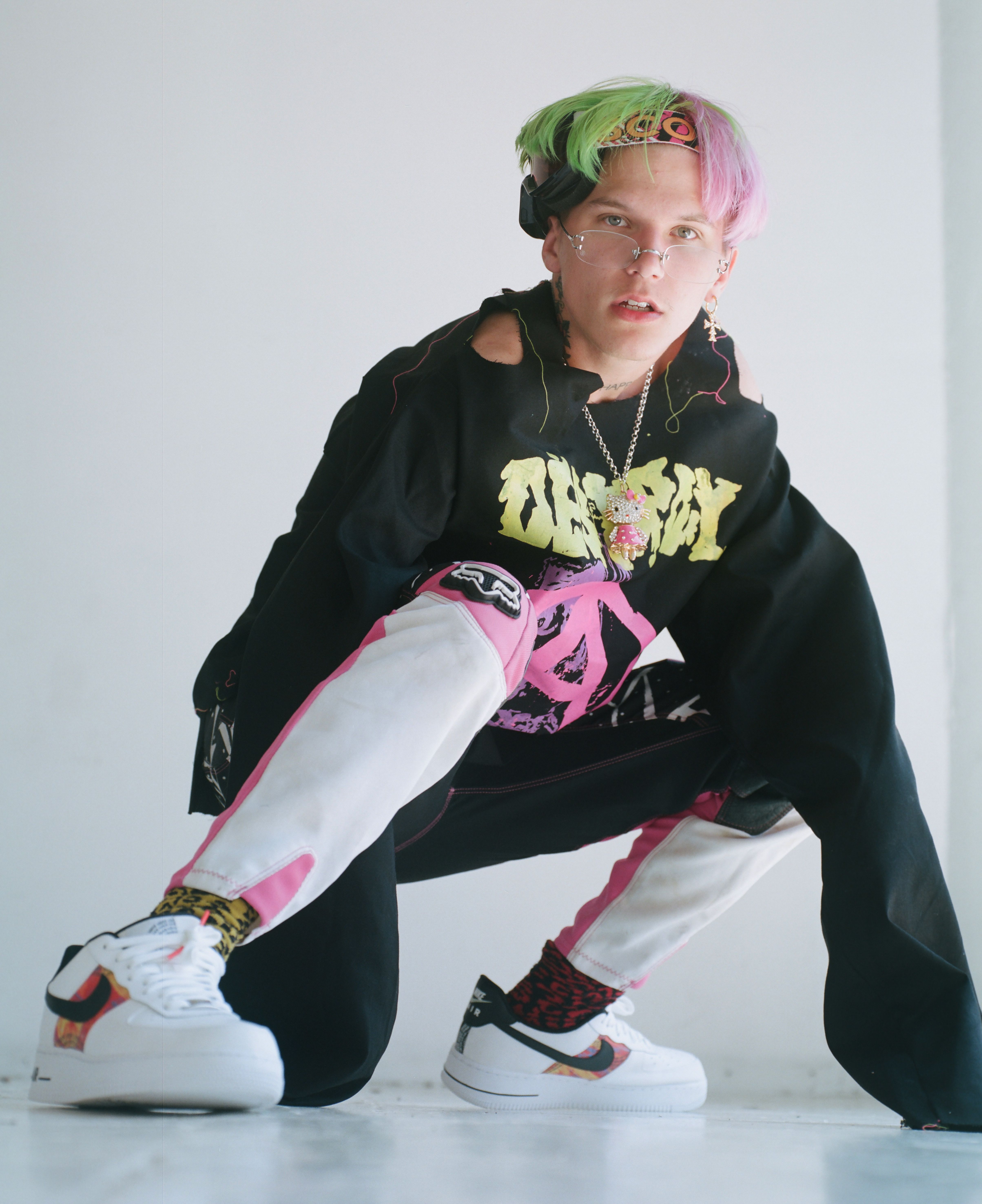 o4UpmkFQ